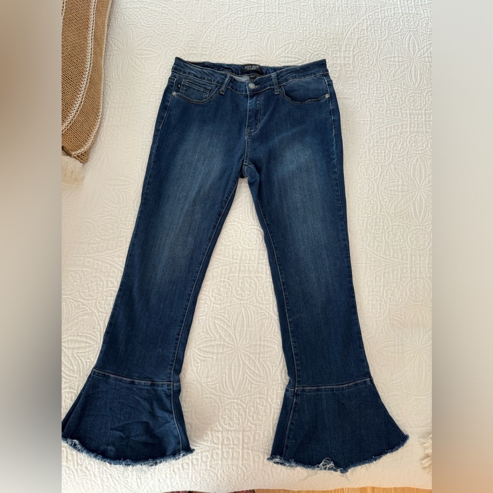 Women's Flared Blue Jeans